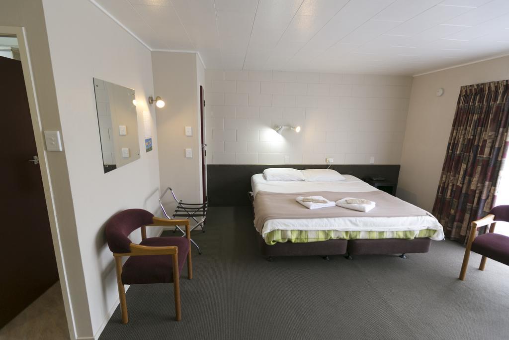 Maple Lodge Motel Matamata Phòng bức ảnh
